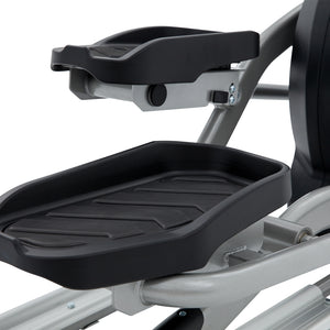 Elíptico Spirit Fitness XE795